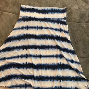 LuLaRoe tie dye skirt